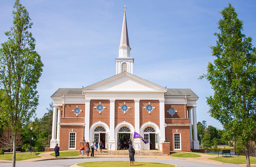 Pierce Chapel with students outside 2